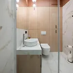 Lejlighed A Stylish Tenement House In The Very Center Of