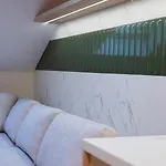 Lejlighed A Stylish Tenement House In The Very Center Of