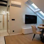 A Stylish Tenement House In The Very Center Of Lejlighed *