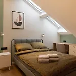 A Stylish Tenement House In The Very Center Of Lejlighed *