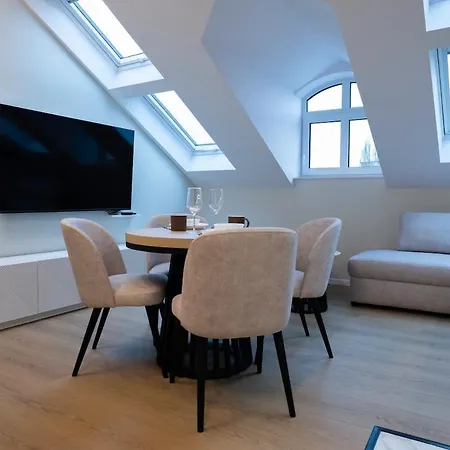 A Stylish Tenement House In The Very Center Of Apartman