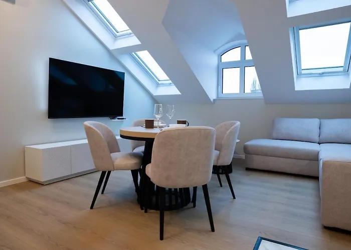 A Stylish Tenement House In The Very Center Of Appartement