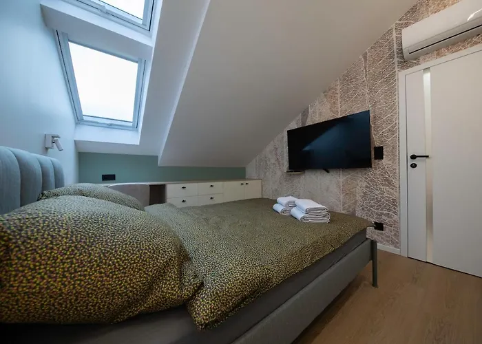 A Stylish Tenement House In The Very Center Of Appartement *