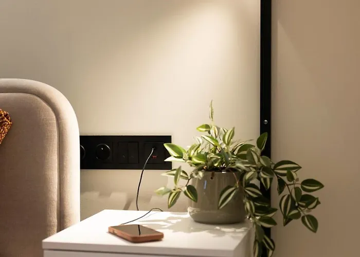 Appartement A Stylish Tenement House In The Very Center Of *