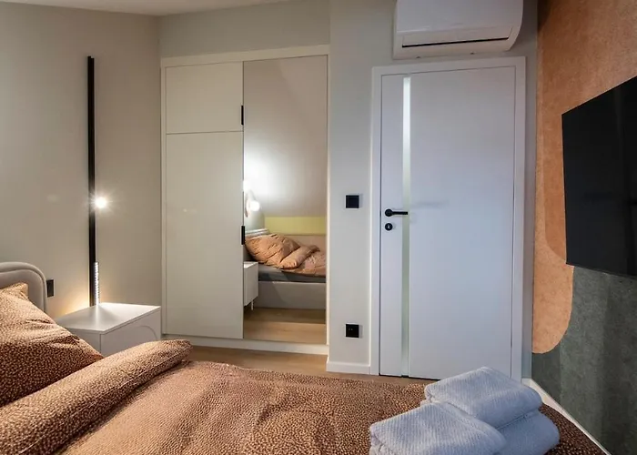 A Stylish Tenement House In The Very Center Of Appartement